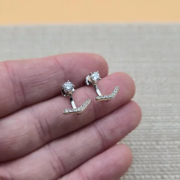 Sterling Silver Cubic Zirconia Gemstone Anchor Earrings A5064 - Picture 3 of 7
